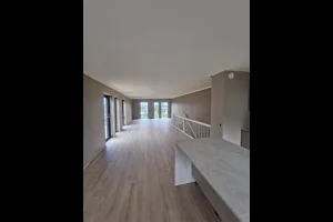 God planløsning med rikelig plass. Leilighet 206 pris kr 5.690.000,- inkl 2 parkeringsplasser i lukket park anlegg.